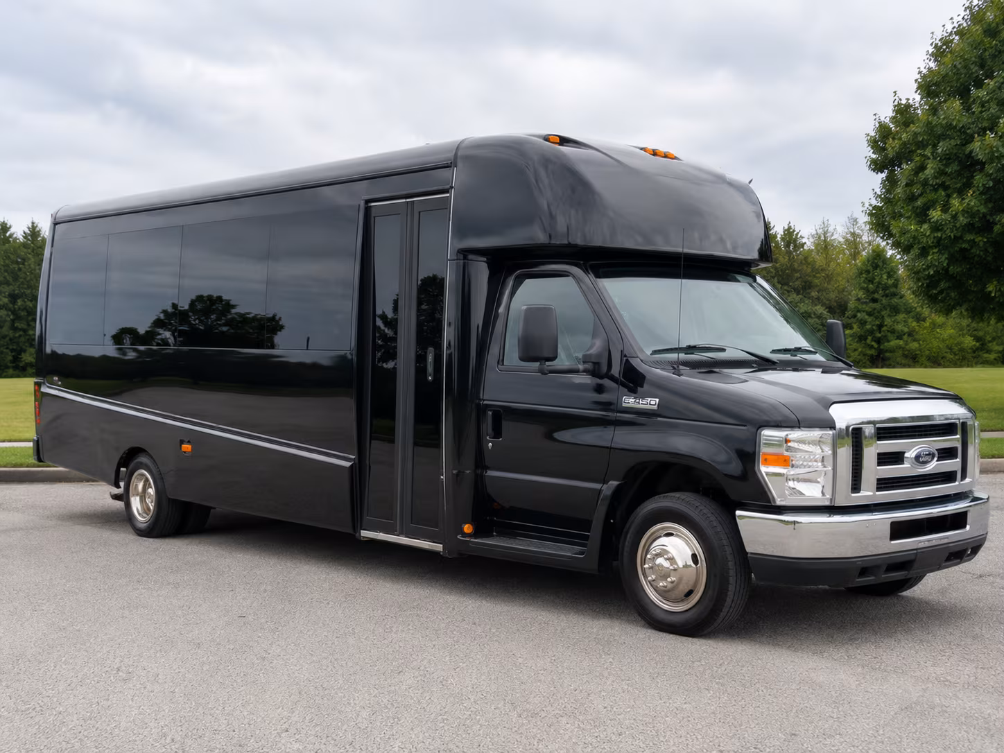 field trip buses to natural history and science destinations across utah
