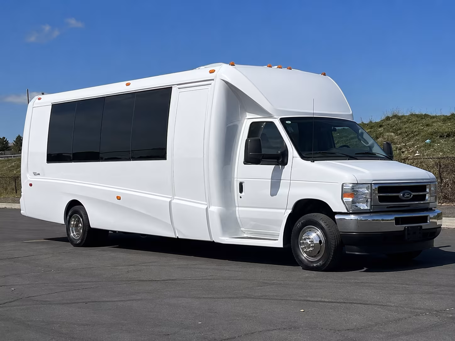 holiday party bus rental