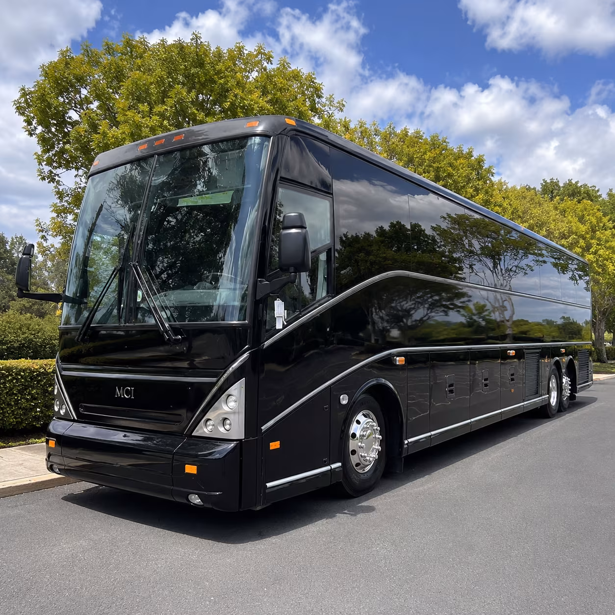 lehi 56 passenger charter bus